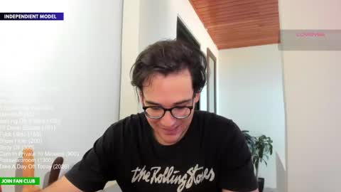 Snapshot of vito_ferrero chatting on June 20, 11:35 am Vito Ferrer online show from June 20, 11:35 am