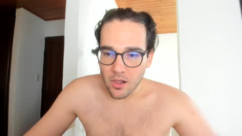 Snapshot of vito_ferrero chatting on June 22, 6:05 pm Vito Ferrer online show from June 22, 6:05 pm