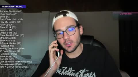 Snapshot of vito_ferrero chatting on July 3, 8:59 pm Vito Ferrer online show from July 3, 8:59 pm