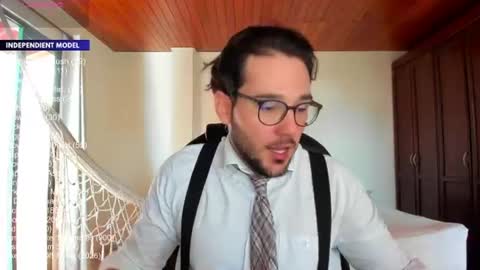 Snapshot of vito_ferrero chatting on July 14, 6:24 pm Vito Ferrer online show from July 14, 6:24 pm