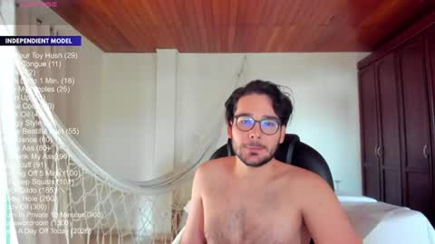 Snapshot of vito_ferrero chatting on July 15, 2:22 pm Vito Ferrer online show from July 15, 2:22 pm