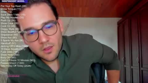 Snapshot of vito_ferrero chatting on July 22, 5:16 pm Vito Ferrer online show from July 22, 5:16 pm