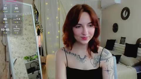 VittoriaNix online show from April 30, 4:02 pm