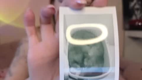 Snapshot of vivian_alison chatting on June 19, 3:49 pm vivian_alison online show from June 19, 3:49 pm