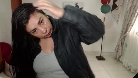 vivian_milf_paint online show from January 8, 12:51 pm