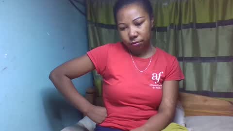 Snapshot of viviane0812 chatting on November 13, 2:49 pm viviane0812 online show from November 13, 2:49 pm