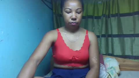 Snapshot of viviane0812 chatting on November 16, 2:33 pm viviane0812 online show from November 16, 2:33 pm