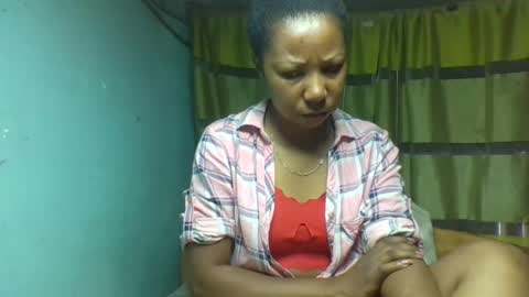 Snapshot of viviane0812 chatting on November 18, 11:25 am viviane0812 online show from November 18, 11:25 am