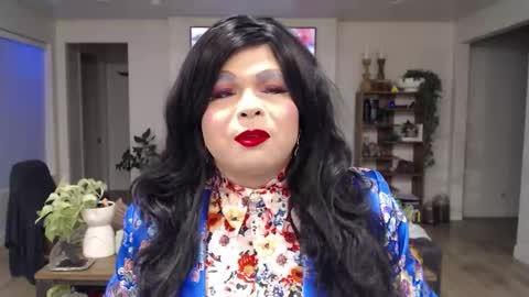 Snapshot of vivianfrost chatting on February 15, 4:20 am VivianFrosty online show from February 15, 4:20 am