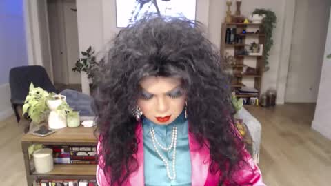 Snapshot of vivianfrost chatting on February 22, 4:24 am VivianFrosty online show from February 22, 4:24 am