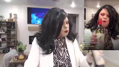 Snapshot of vivianfrost chatting on March 11, 5:35 am VivianFrosty online show from March 11, 5:35 am