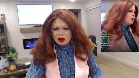 Snapshot of vivianfrost chatting on March 22, 3:43 am VivianFrosty online show from March 22, 3:43 am