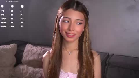Naomi online show from June 18, 3:16 pm