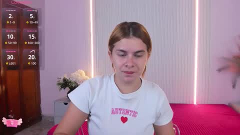 vivianowen9 online show from March 24, 2:00 pm