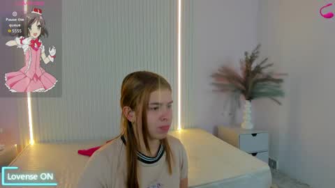 vivianowen9 online show from April 29, 12:09 pm