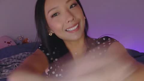 vivianwinters online show from October 23, 1:27 am