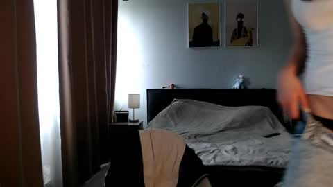 Snapshot of vivica_coke chatting on May 15, 3:19 pm VI online show from May 15, 3:19 pm