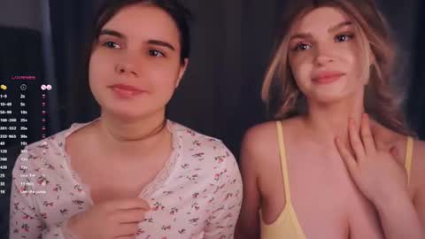 Nelly and Mari online show from July 9, 9:46 am