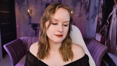 Snapshot of vivienleeigh chatting on May 31, 5:37 am Vivien online show from May 31, 5:37 am