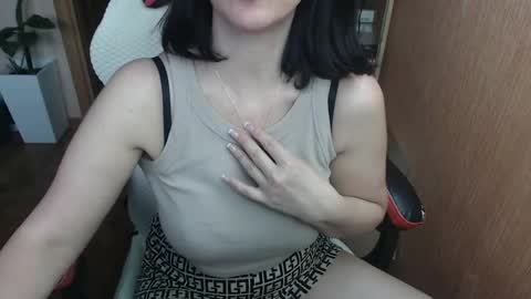 Eva online show from May 26, 3:19 pm