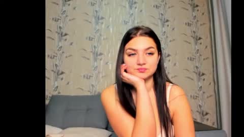 Snapshot of vivstar chatting on December 5, 1:03 am vivstar online show from December 5, 1:03 am