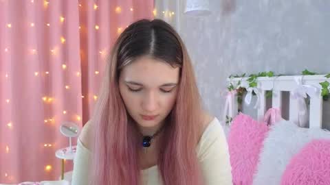 Snapshot of vivyboo111 chatting on May 27, 9:34 pm vivyboo111 online show from May 27, 9:34 pm