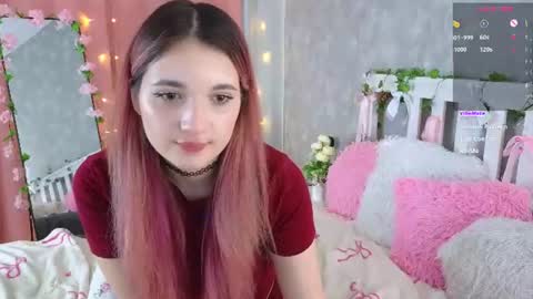 Snapshot of vivyboo111 chatting on July 18, 7:17 pm vivyboo111 online show from July 18, 7:17 pm