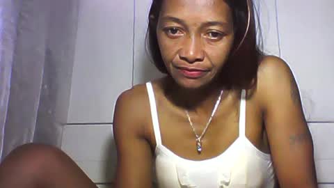 vixen_lina online show from June 18, 1:04 pm