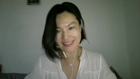 Snapshot of vixomira chatting on September 22, 11:07 pm vixomira online show from September 22, 11:07 pm