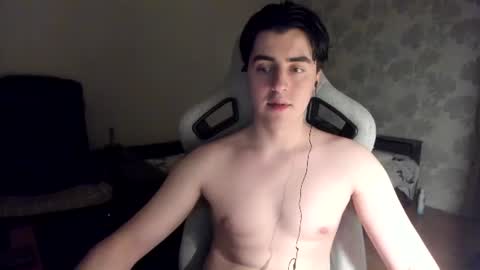 Snapshot of vlad1605 chatting on June 17, 12:35 am Martin online show from June 17, 12:35 am