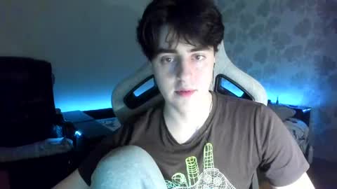 Snapshot of vlad1605 chatting on June 20, 1:09 am Martin online show from June 20, 1:09 am