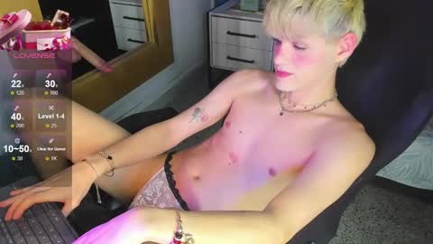 Vlad  online show from December 15, 2:21 pm