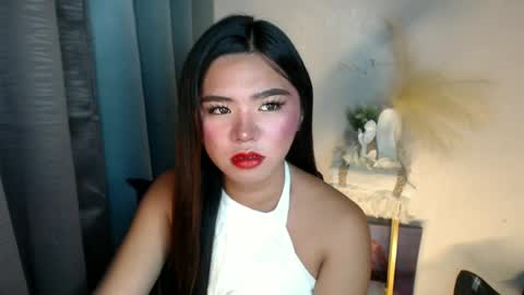 voganmarie online show from June 16, 9:06 pm