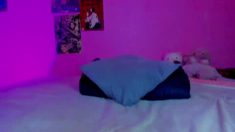 Snapshot of void_smokin chatting on April 6, 7:48 pm Gabriela online show from April 6, 7:48 pm