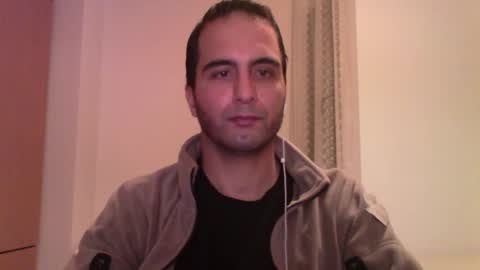 Snapshot of volve5 chatting on February 11, 9:35 pm volve5 online show from February 11, 9:35 pm