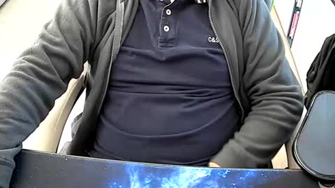 Snapshot of vonele chatting on November 25, 9:53 am Vonn online show from November 25, 9:53 am