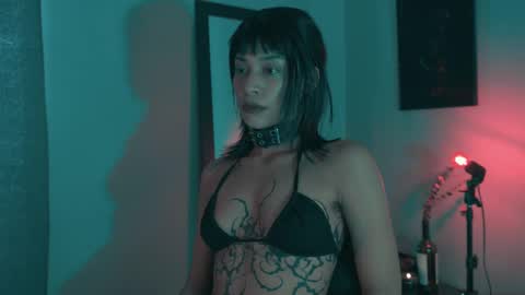 Snapshot of vortexspecter chatting on October 6, 9:23 pm vortexspecter online show from October 6, 9:23 pm