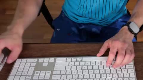 Snapshot of voterki796 chatting on September 15, 5:24 pm voterki796 online show from September 15, 5:24 pm