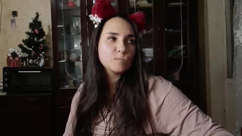 voulezvous_angel online show from January 7, 7:38 pm