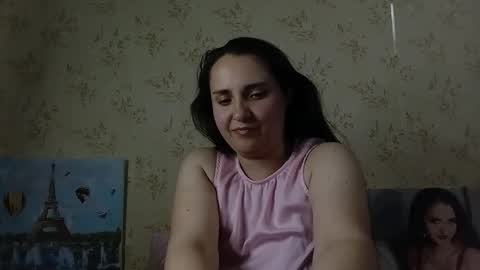 voulezvous_angel online show from April 30, 8:15 pm