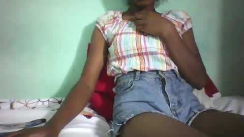 vounialdy online show from February 5, 5:31 pm