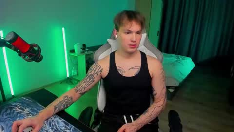 vova online show from February 24, 10:19 pm