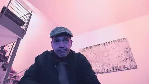 voyeuredeluxe online show from February 27, 1:49 am