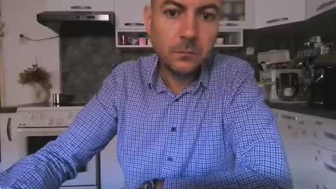 sweetcock online show from April 22, 9:33 am