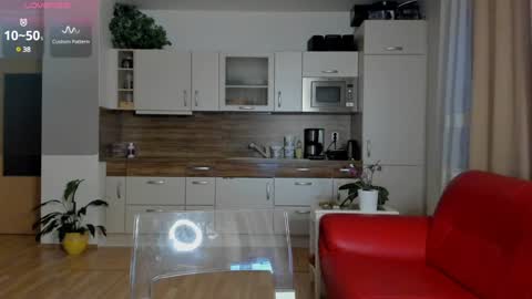 Snapshot of vvalkyriee chatting on February 6, 4:36 pm vvalkyriee online show from February 6, 4:36 pm