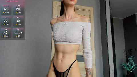 Snapshot of vvalkyriee chatting on May 23, 12:42 pm vvalkyriee online show from May 23, 12:42 pm