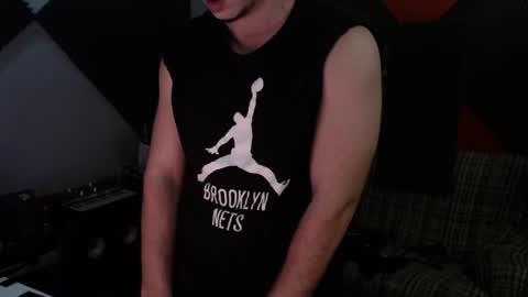 Snapshot of w33dgvy chatting on February 2, 12:20 am w33dgvy online show from February 2, 12:20 am