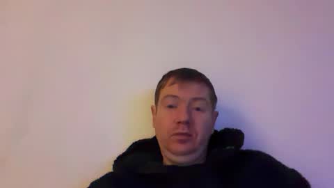 Snapshot of w919 chatting on December 18, 6:25 pm V online show from December 18, 6:25 pm