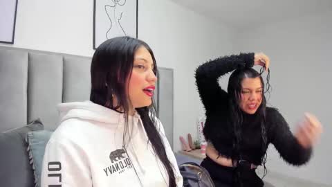 Snapshot of wadjett chatting on October 6, 12:13 pm Laia Emmy online show from October 6, 12:13 pm