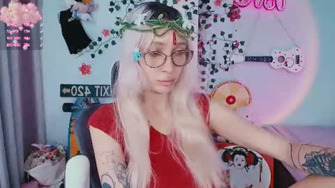Snapshot of waifu_exe chatting on July 24, 6:00 am Waifu exe online show from July 24, 6:00 am